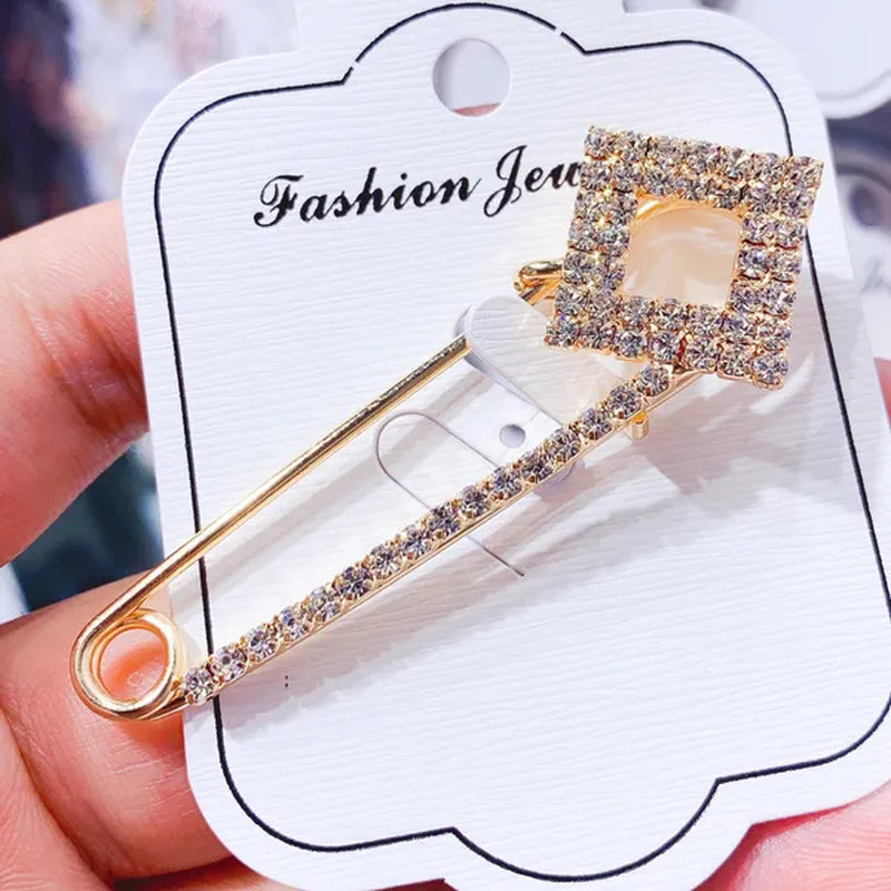 Women Brooch Pins Sweater Shawl Clips Crystal Brooches, Safety Pins Dress Shirt Clips for Women Rhinestone brooch women's anti slip button clothing accessories