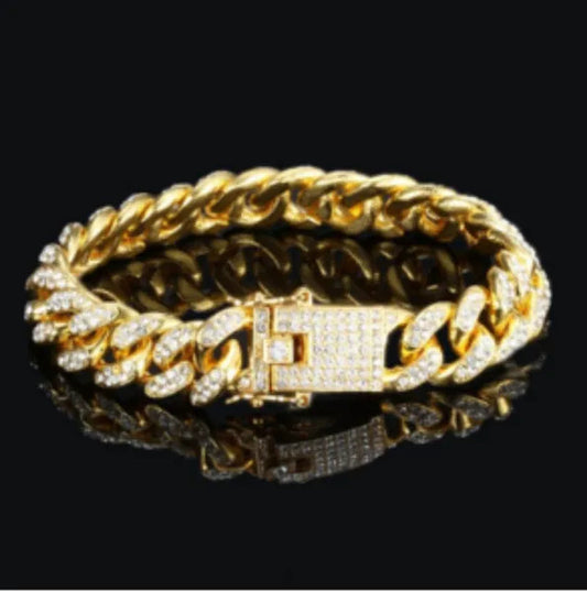 Men's Hip Hop Fashion Luxury 18K Gold and 925 Silver Ice-wound Hip Hop Diamond Watch Miami Cuban Bracelet and Ladies Watch Silver Diamond Bracelet Men and Women Hip Hop Party Jewelry