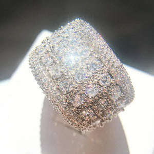 New Luxury Fashion Round Moissanite Diamond Ring Engagement Ring for Women Lady Anniversary Gift Jewelry Christmas Gift