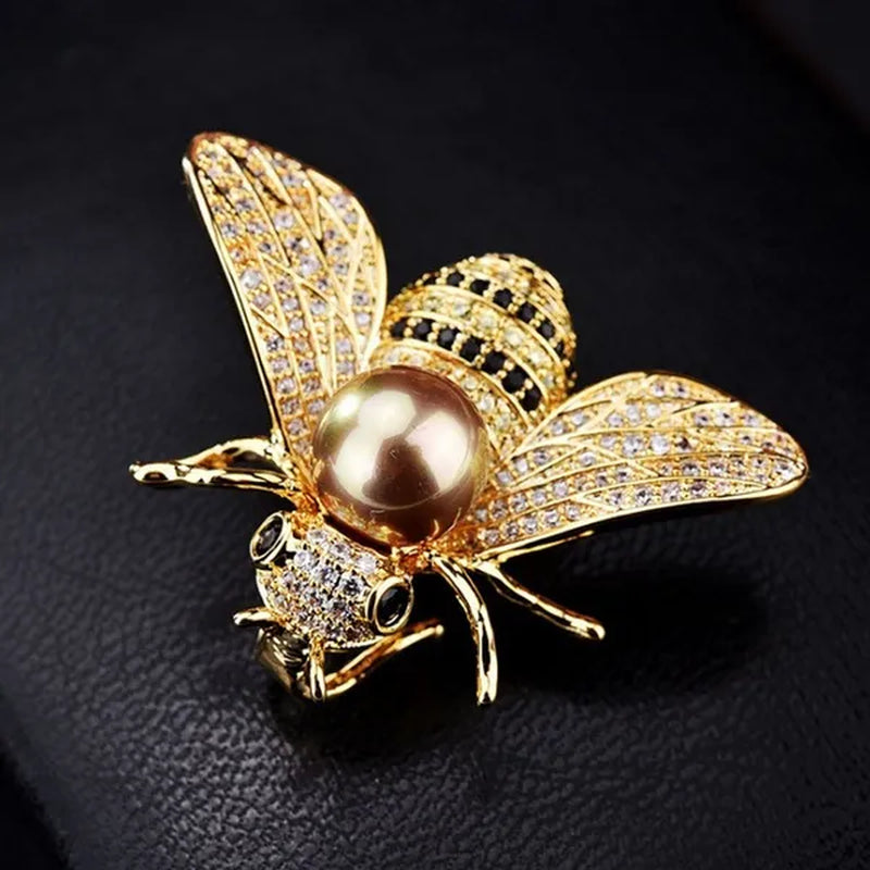 New Brand Design Insect Series Brooch Women Delicate Little Bee Brooches Crystal Rhinestone Pin Brooch Jewelry Gifts For Girl