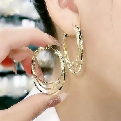 Exquisite Silver Plated Gold Color Three-Layer Circle Exaggerated Simple Earrings Romantic Valentine'S Day Gift Engagement Earrings Wedding Earrings Anniversary Hoop Earrings Women'S European and American Fashion Female Jewelry
