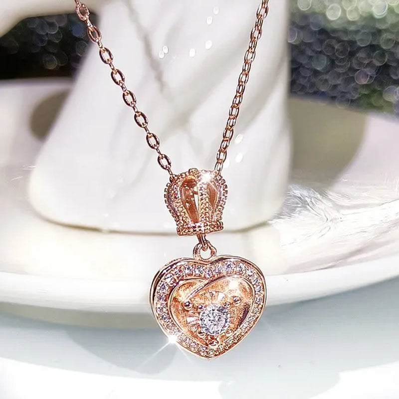 Fashion Cute Silver Plated Heart Shaped Crown Diamond Pendant Necklace for Women Wedding Engagement Rose Gold Clavicle Jewelry Gift