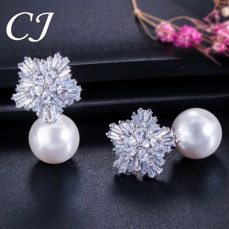 CANDICE Unique Rose Gold Plated Clear Cubic Zircon Snowflake Stud Earring with White Big Shell Pearl Brincos for Woman Christmas Gift