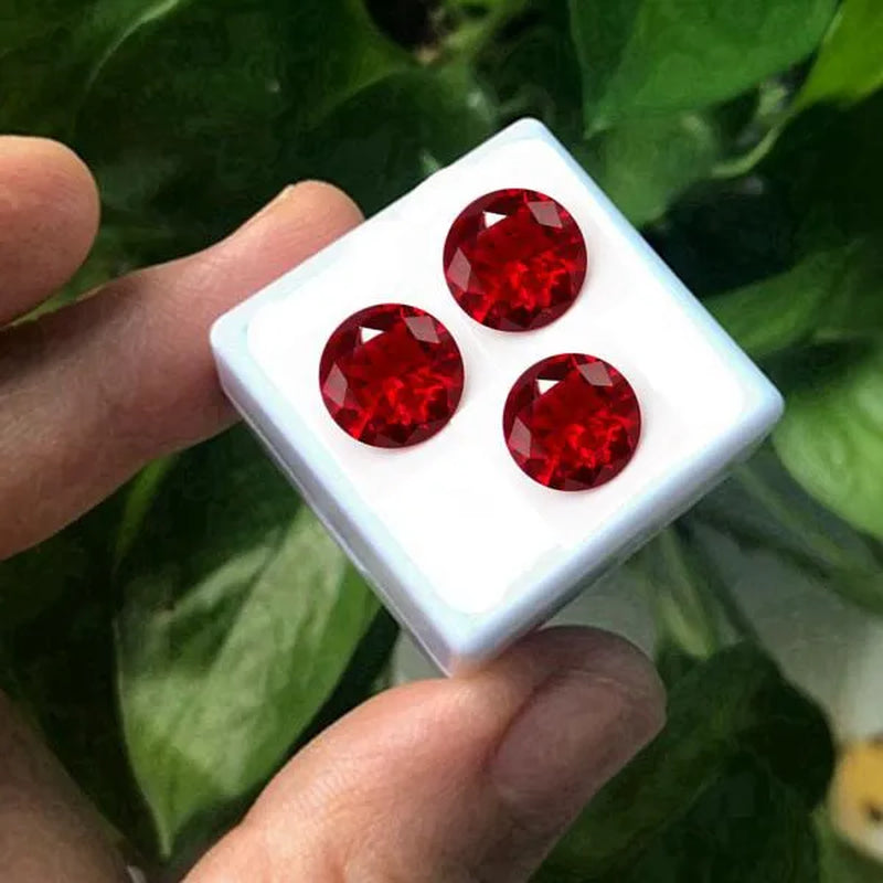 Large Cut Ruby Unheated 10.50 Cts Natural Mined 11.0Mm Sri-Lanka Garnet Ruby Pigeon Red round Cut VVS Loose Gem