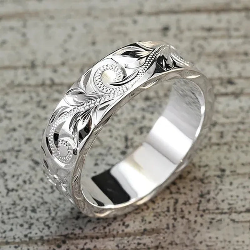 Personality Women's Fashion Exquisite Ring Carved Flower Jewelry for Women Stackable Rings Beautiful Ladies Proposal Engagement Party Accessories Elegant Bride Wedding Band Anniversary Gift Size 4-12 Bague Femme