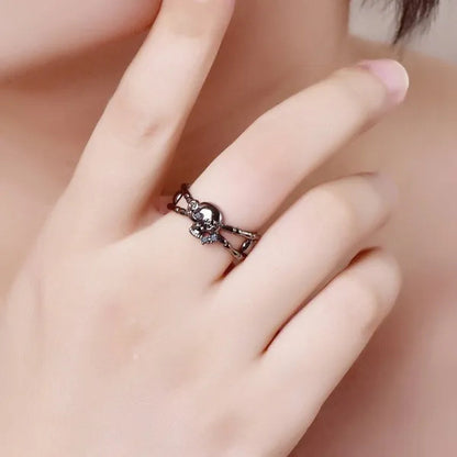 Fashion Simple Retro Punk Style Gothic Skull Rings for Women Cocktail Ring Skeleton Knuckle Jewelry Size5 6 7 8 9