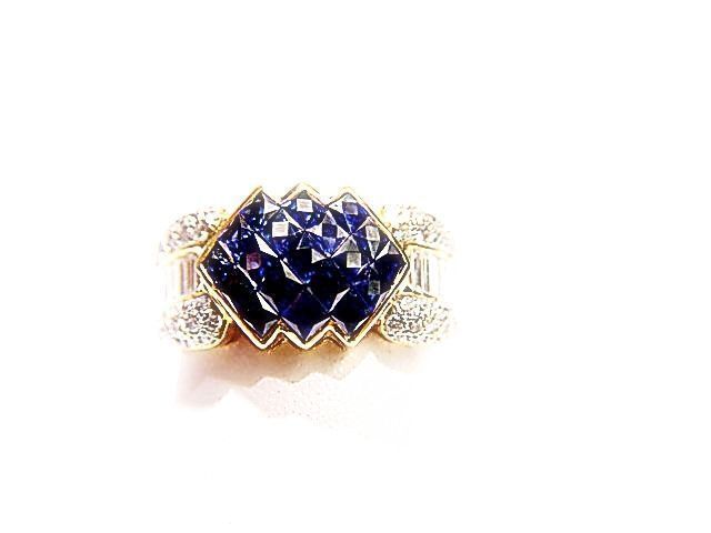 ELEGANT FRENCH SHAPE SAPPHIRE BAGUETTE SHAPE CHANNEL SET DIAMOND