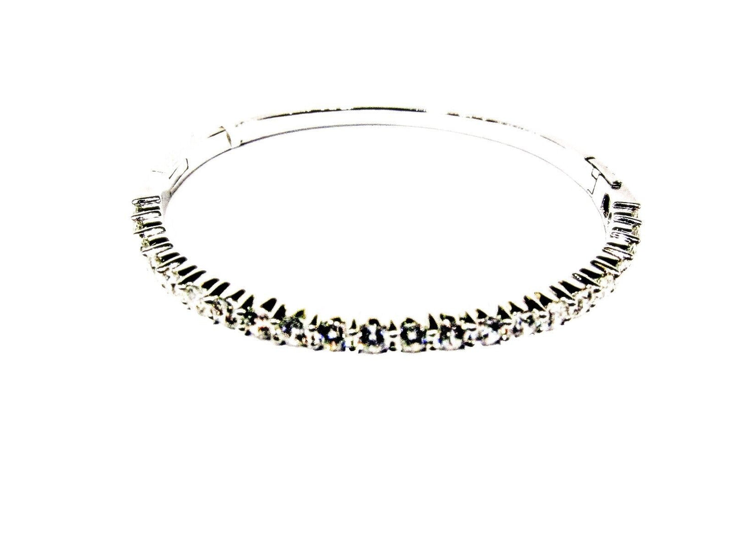DIAMOND ROUND BRILLIANT BANGLE SET ON TOP PRONG SET CUFF DIAMOND BANGLE BRACELET
