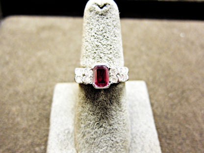 RUBY EMERALD SHAPE DIAMOND 8 ROUND BRILLIANT SHAPE RING