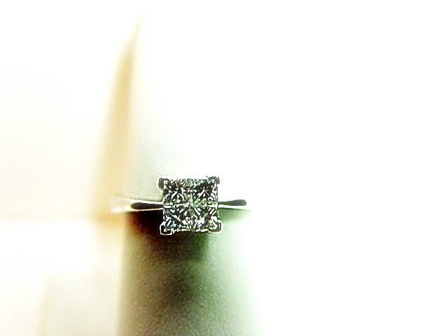ELEGANT DIAMOND .80 CT G VS1 CLARITY PRINCESS SHAPE 4 STONE INVISIBLE SET