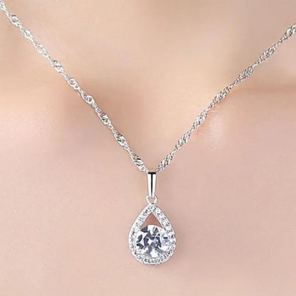 Delicate Teardrop Plated Moissanite Cubic Zirconia Necklace for Women Bridal Engagement Wedding Fine Jewelry Gift