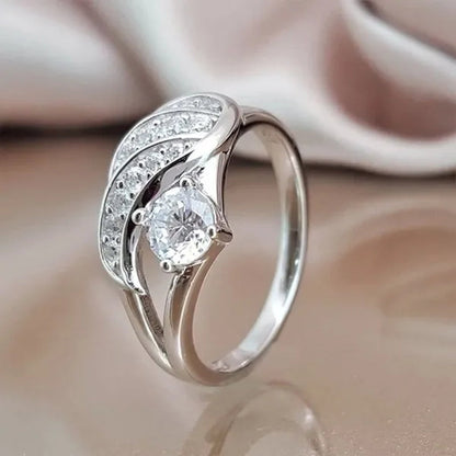 Gold White Sapphire Angel Wings Charming Diamond Princess Ring Romantic Bride Proposal Eternity Ring Anniversary Christmas Gift for Girlfriend Mother's Day Gift Jewelry Size 5-11