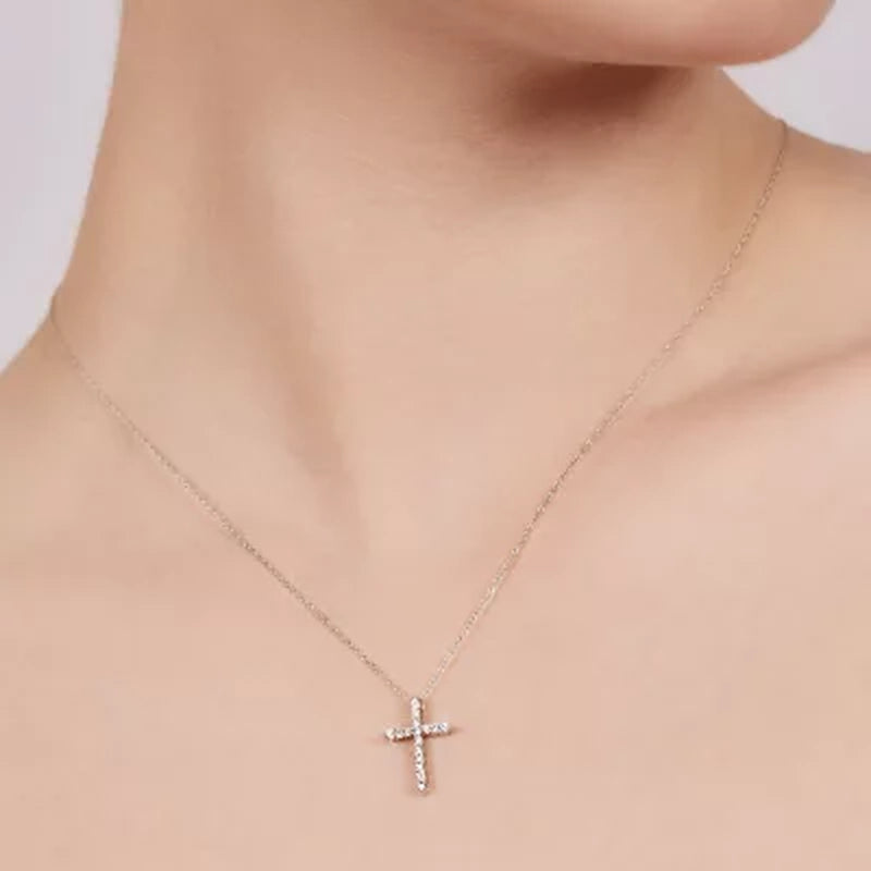 0.20 CT. T.W. Diamond Cross Pendant in 14K Gold H-I, I1
