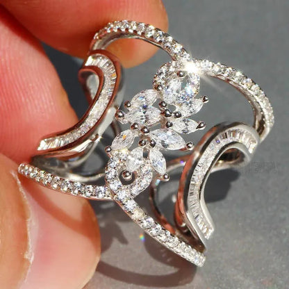 Luxury  Silver White Sapphire Rings Natural Gemstones Birthstone Engagement Rings Wedding Anniversary Bride Women Princess Love Cross Ring Size 6 7 8 9 10