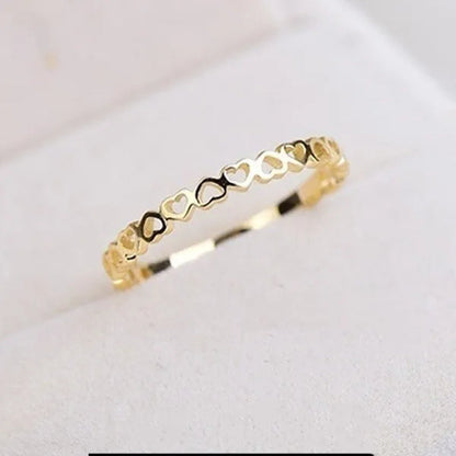 Exquisite Luxurious Classic Elegant simple Womens Heart-shaped openwork lace-edge style ring Small charming ring hollow Heart Band Dainty Promise Wedding Love Rings Anniversary Gifts Bride Wedding Engagement Rings