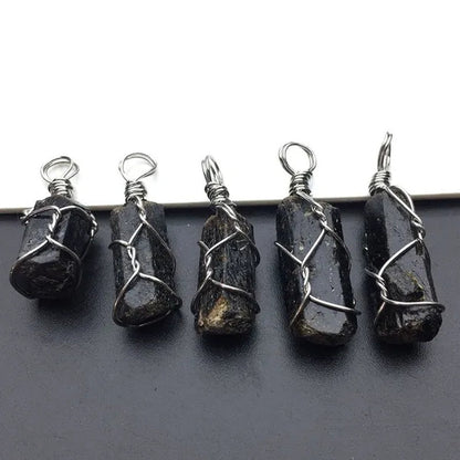 4pcs Natural Black Tourmaline Natural Stone Pendants Reiki Bead Pendant Nunatak Raw Chakra Healing Energy Stone Wire Wrapped Jewelry