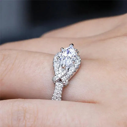 Exquisite Marquise Cut Natural Gem Moissanite 18K White Gold Women'S Ring Simulation Diamond Wedding Ring