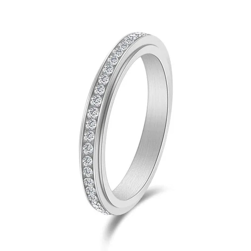 4Mm Wide Titanium Steel Exquisitely Inlaid Single Drainage Diamond for Men and Women Luxury Fashion Exquisitely Stackable Ring Engagement and Wedding Ring