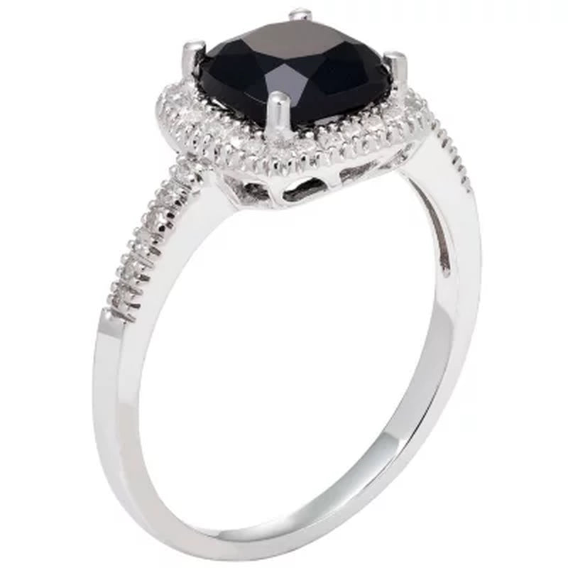 Onyx and 0.18 CT. T.W. Diamond Ring in 14K Gold