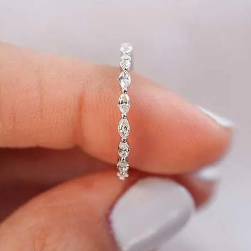 Gorgeous So Simple Shiny Marquise Ring Exquisite Stacking Rings for Women Wedding Accessories Elegant Princess Birthday Party Proposal Engagement Jewelry Band Gift for Bride Size 4-12 Bague Femme