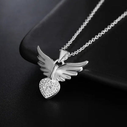 Pretty Women's 925 Sterling Silver Heart Shaped Angel Wings Pendant Diamonds Necklace(with Chain)