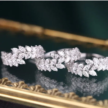 Luxury Women's Fashion Marquise Cut Ring Elegant Female Bridal Wedding Rings for Women Jewelry Engagement Anniversary Gift Party Accessories