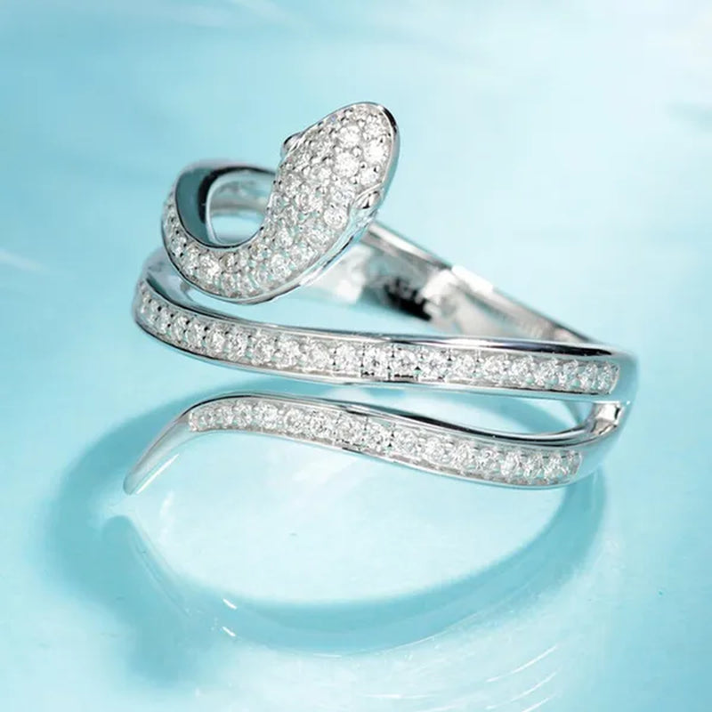 Personality Women'S Fashion 925 Sterling Silver Snake Ring Natural White Sapphire Full Diamond Jewelry for Women Rings Elegant Bride Princess Engagement Party Accessories Wedding Band Anniversary Gift