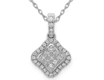 1/4 Carat (Ctw) Diamond Cluster Pendant Necklace in 10K White Gold with Chain