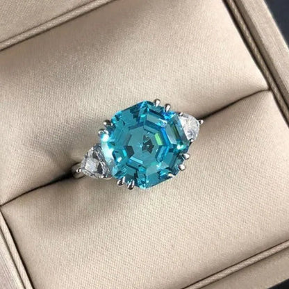 2022 New Style Octagon Cut Sea Blue Sapphire Side Stone Lab Diamond Silver Plated Gemstone Rings for Women Aquamarine Ring